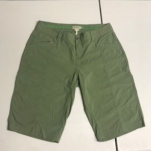 Royal Robbins Hiking Shorts Green Size 4